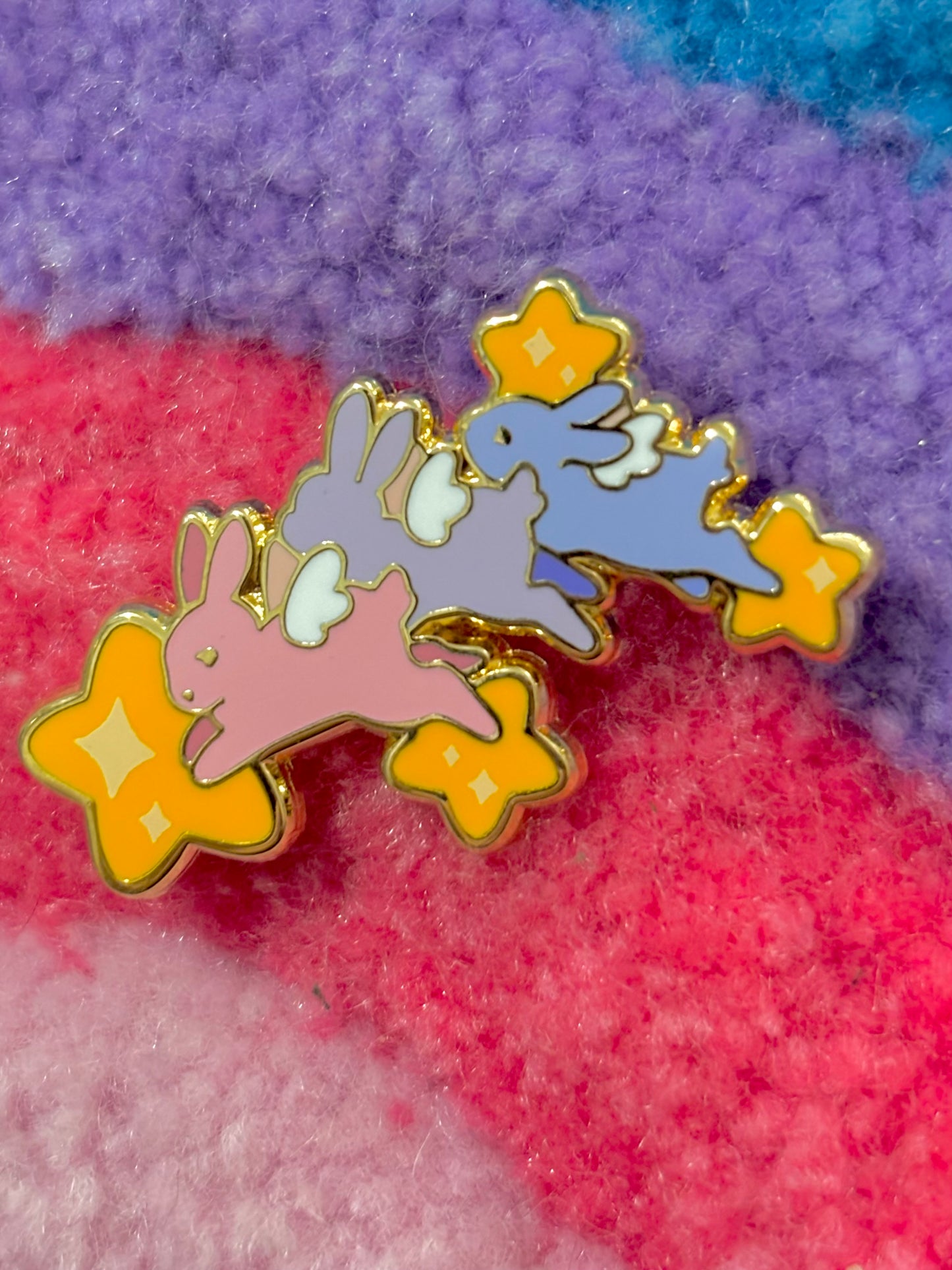 Bunny stars - Enamel pin