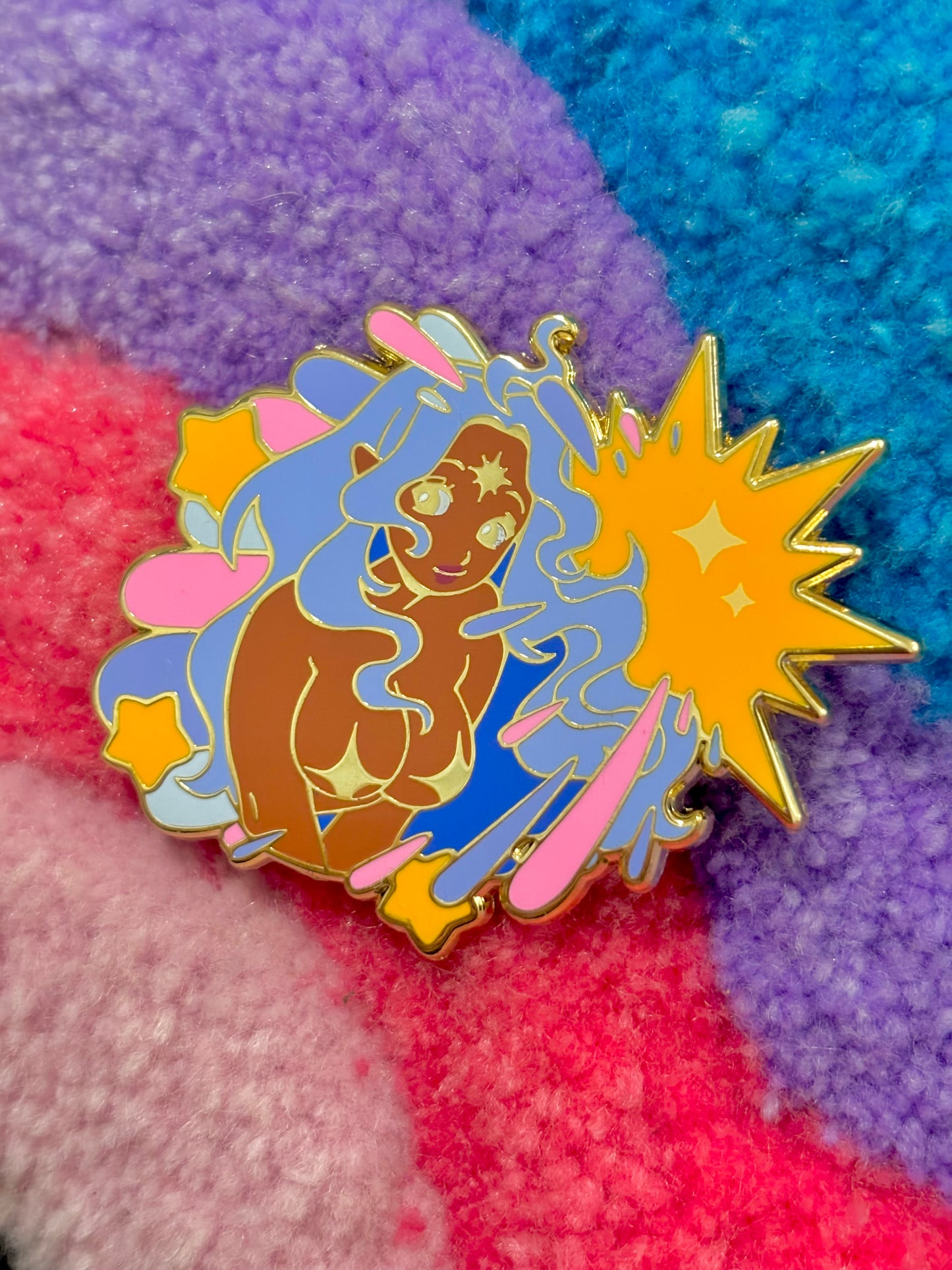 Sunlight rays - Enamel pin