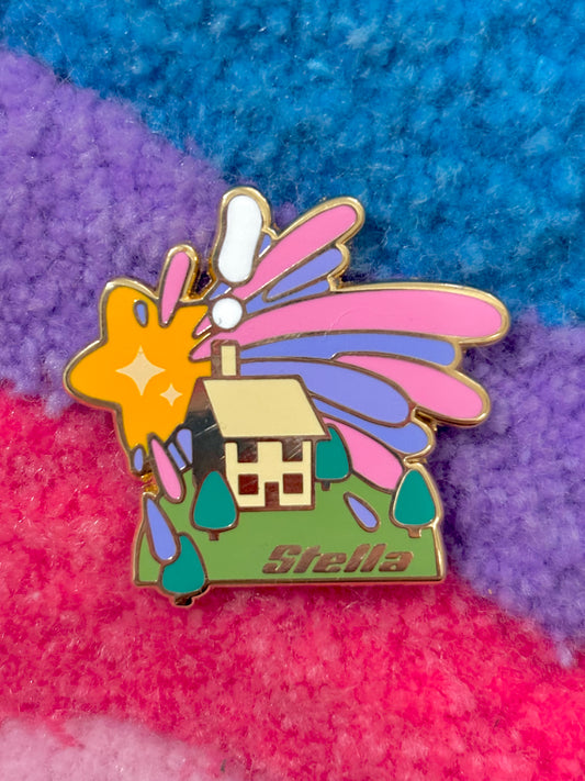 Stella house - Enamel pin