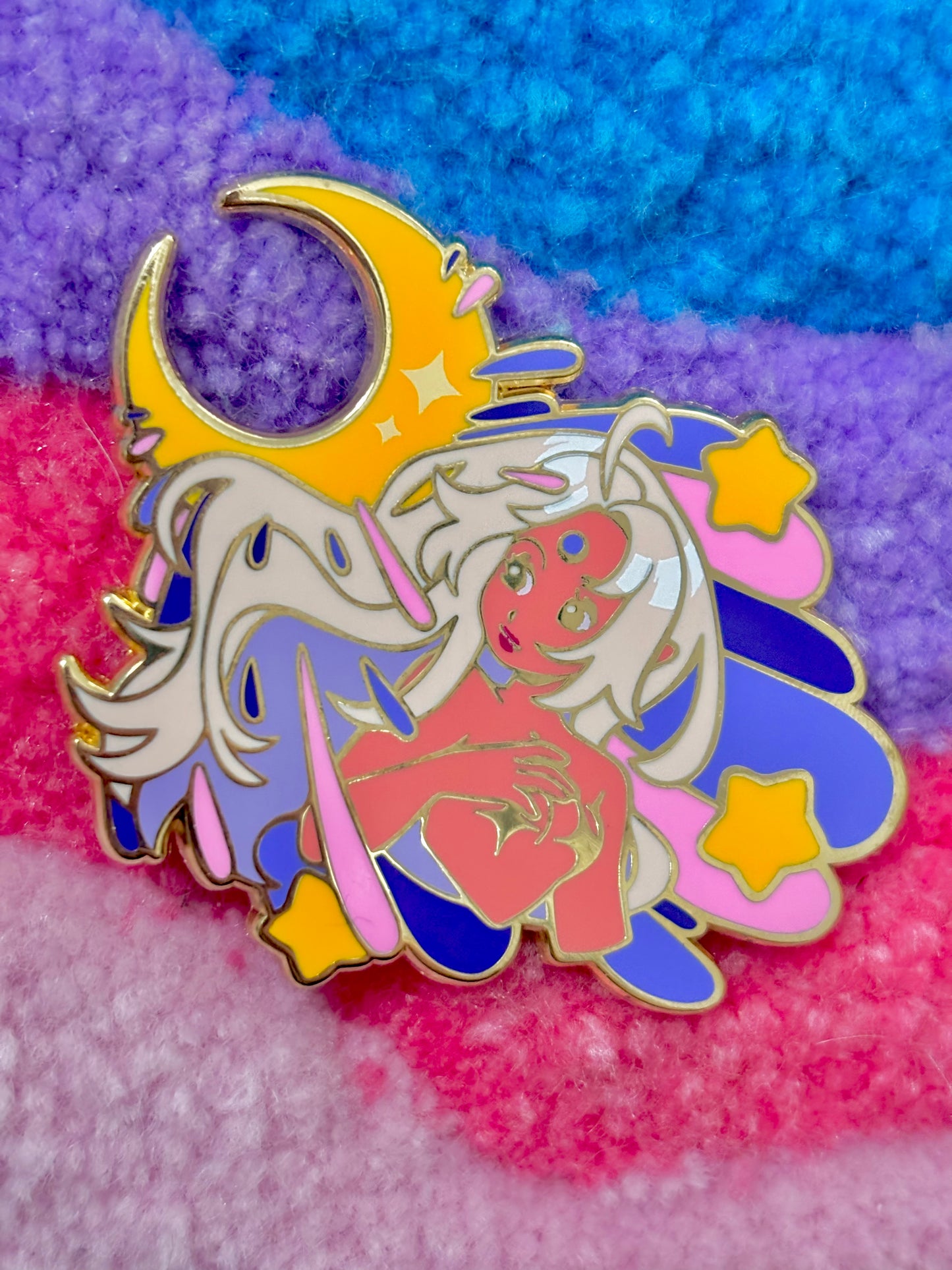 Moonlight Glow - Enamel pin